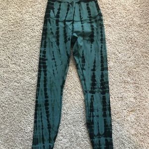 Lululemon Wunder Under in Tie Dye-6